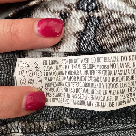 Forever 21 Black & White Tie Dye Sun Dress - Picture 5 of 11